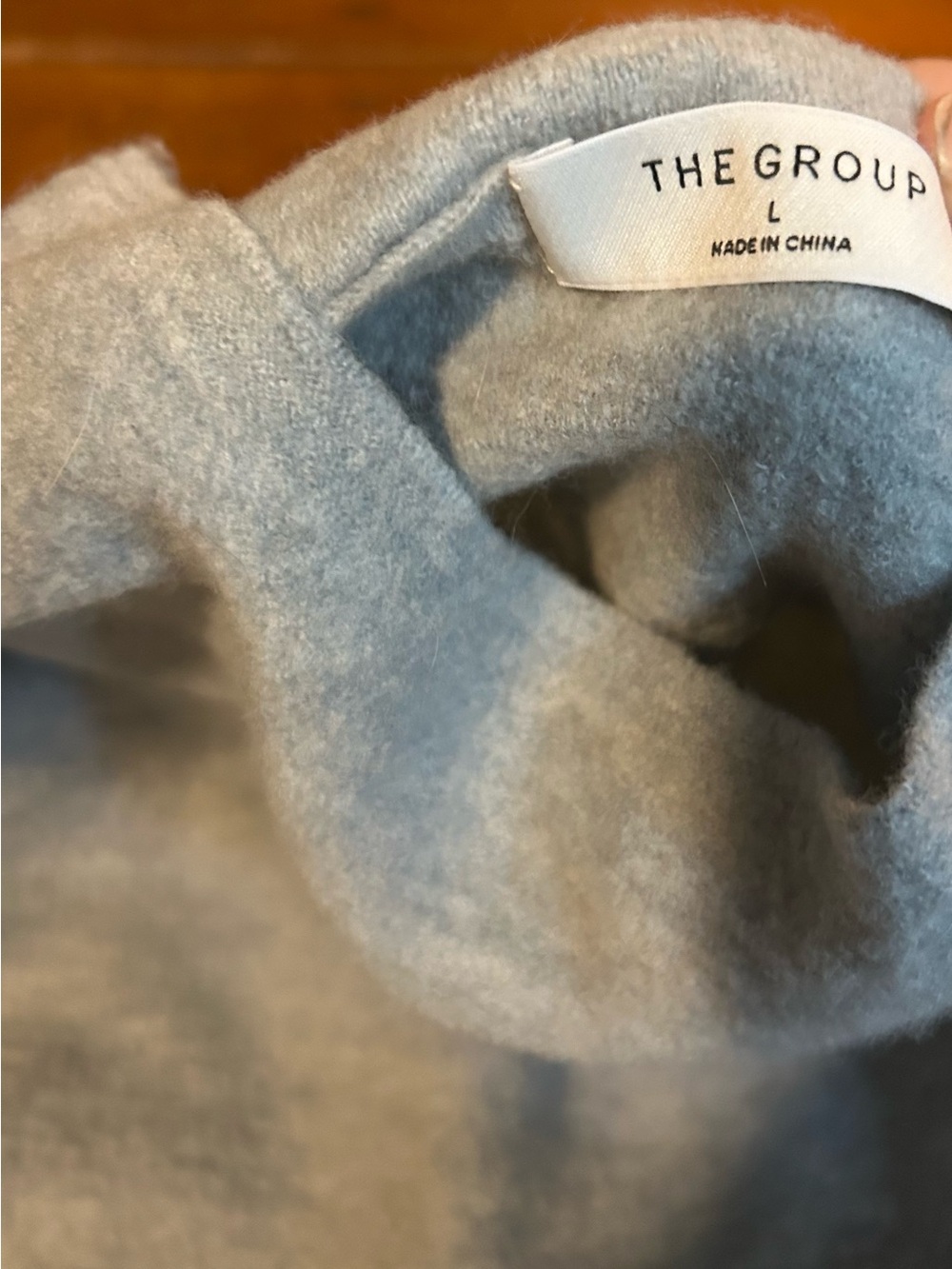 Aritzia The Group Light Gray Mock Neck 100% wool large Women's Sweater NWOT - Picture 3 of 5